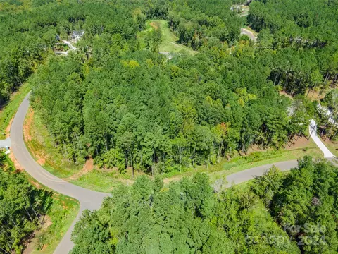 8063 Gulf Creek Rd, Lancaster, SC 29720