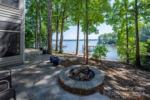 Other - 8748 Peninsula Dr, Terrell, NC 28682 photo 5 of 13