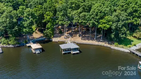 View/Area - 8748 Peninsula Dr, Terrell, NC 28682 photo 5 of 6