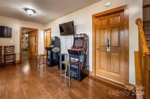 Entry Way - 8748 Peninsula Dr, Terrell, NC 28682 photo 1 of 2