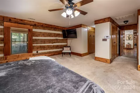 Bedroom - 8748 Peninsula Dr, Terrell, NC 28682 photo 1 of 3