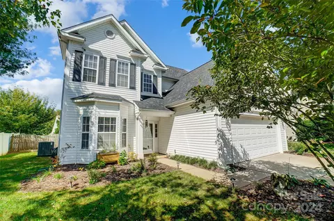 7003 Pine Cone Ln, Monroe, NC 28110 photo 2