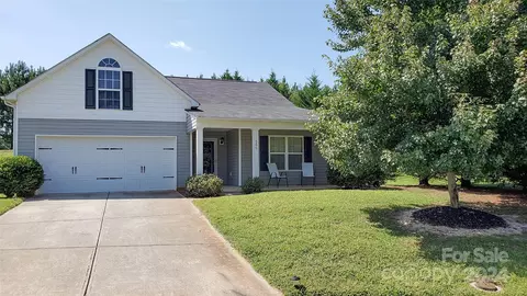 505 Berrybeth Cir, China Grove, NC 28023