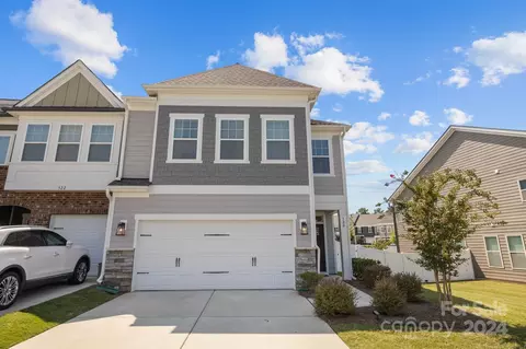 320 Embers Ln, Clover, SC 29710