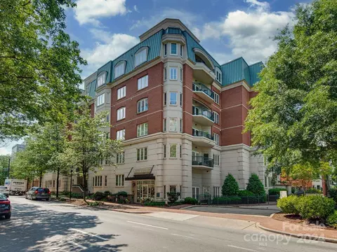 401 Church N 405 St N #405, Charlotte, NC 28202