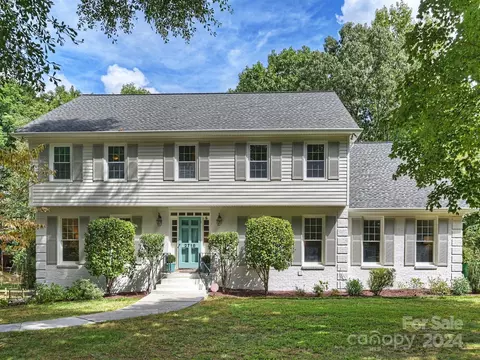 2718 Wamath Dr, Charlotte, NC 28210