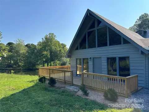1070 Airport Rd, North Wilkesboro, NC 28659