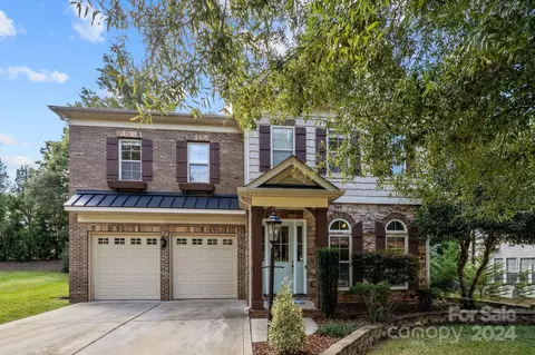 4110 Exbury Gardens Dr, Waxhaw, NC 28173