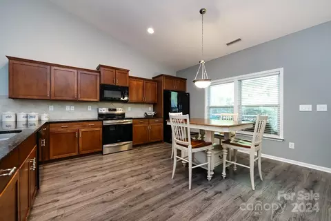 Kitchen - 2485 Bergamot St, Tega Cay, SC 29708 photo 2 of 4