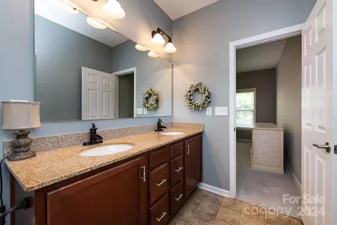 Bath - 2485 Bergamot St, Tega Cay, SC 29708 photo 2 of 2
