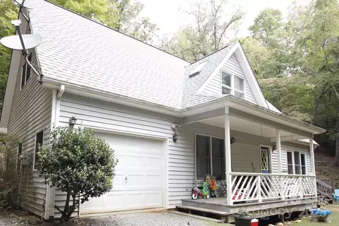 29 Comfort Rd, Sylva, NC 28779