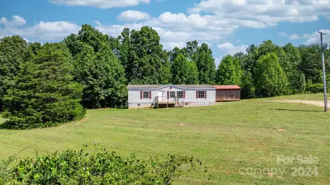 5325 Queens Creek Rd, Hickory, NC 28602