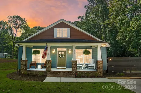 1213 Mason Way, Mount Holly, NC 28120