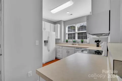 714 Shellstone Pl, Fort Mill, SC 29708 photo 6