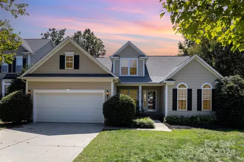 5018 Weber Ct, Fort Mill, SC 29715