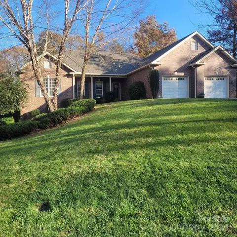 6160 Hayden Ne Dr NE, Hickory, NC 28601