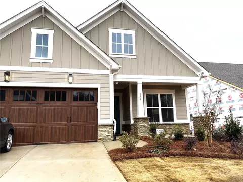 173 Fulworth Dr, Concord, NC 28027