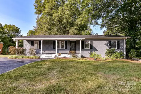 709 Patricia Ave, Harrisburg, NC 28075