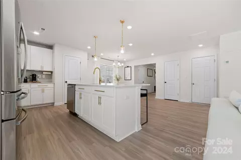 2825 Oldfield Dr, Monroe, NC 28110 photo 7