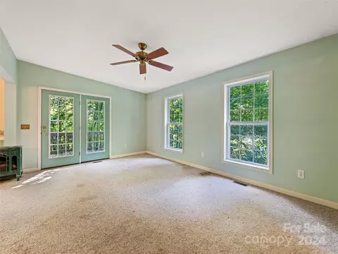 106 Lanterns Wick Trl, Sylva, NC 28779 photo 12