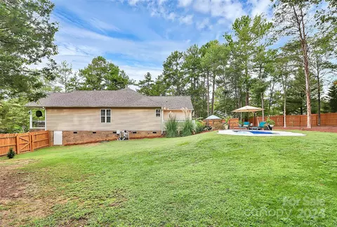 4012 Cypress Cir, Lancaster, SC 29720 photo 28
