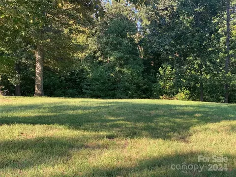 142 Scotch Irish Ln, Troutman, NC 28166