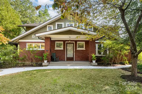 56 Sherwood Rd, Asheville, NC 28803