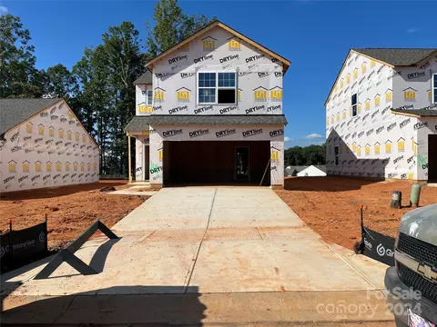 3108 Trailblazer St, Charlotte, NC 28215