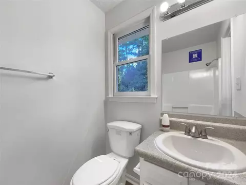 Bath - 2243 White Pine Ct, Lancaster, SC 29720 photo 1 of 2