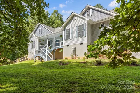 120 Mill Rd, Asheville, NC 28805