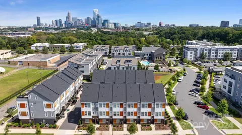 2139 Bryant Park Dr, Charlotte, NC 28208