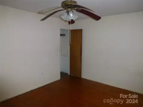 Bedroom - 240 E Old County Rd, Belhaven, NC 27810 photo 1 of 1