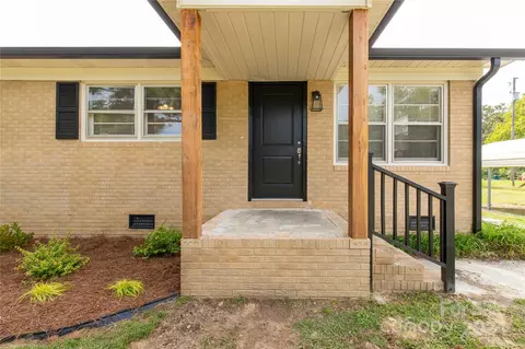 Exterior - 2288 Sunshine Rd, Lancaster, SC 29720 photo 1 of 4