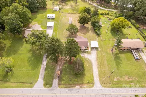 View/Area - 2288 Sunshine Rd, Lancaster, SC 29720 photo 2 of 6
