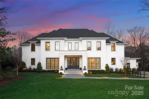 3645 Pelham Ln, Charlotte, NC 28211