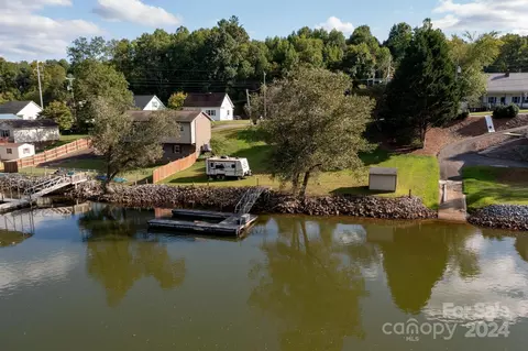207 Catawba Ave, Hickory, NC 28601 photo 7