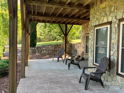 Exterior - 198 Palisade Dr, Mill Spring, NC 28756 photo 7 of 8