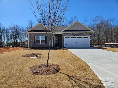 175 Wembury Ln, Troutman, NC 28166