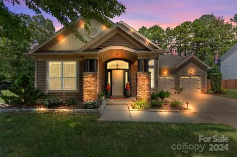 2028 Middleton Farm Dr, Belmont, NC 28012