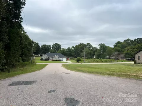127 Tybeth Cir, Kannapolis, NC 28083 photo 8