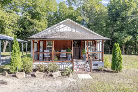 581 Running Brook Rd, Midland, NC 28107