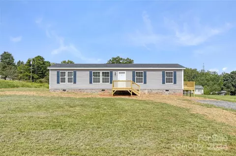 129 Calhoun Rd, Stony Point, NC 28678