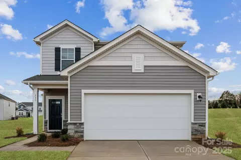 731 Olde England Dr, Lincolnton, NC 28092