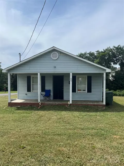 605 Moran St, Gastonia, NC 28052