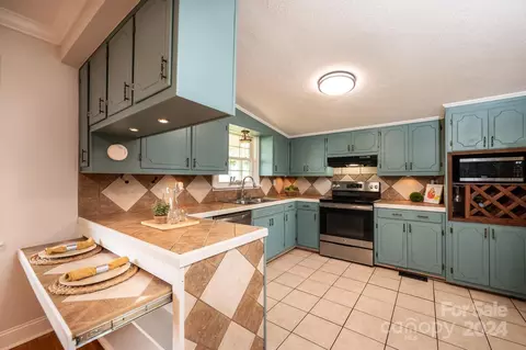 Kitchen - 1691 Cat Square Rd, Vale, NC 28168 photo 3 of 4