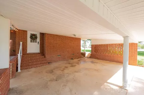 Exterior - 1691 Cat Square Rd, Vale, NC 28168 photo 7 of 9