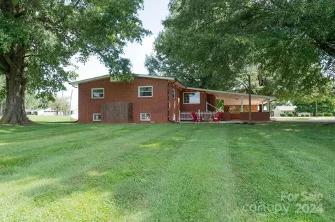 Exterior - 1691 Cat Square Rd, Vale, NC 28168 photo 8 of 9
