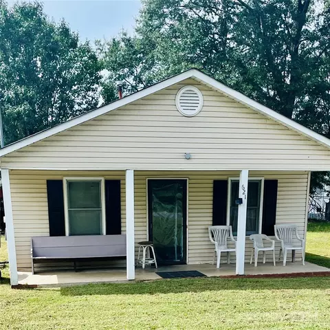 621 Moran St, Gastonia, NC 28052