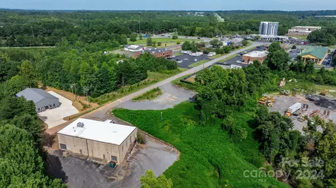 3230 16th Se Ave SE, Conover, NC 28613