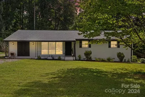 3205 James Rd, Charlotte, NC 28215